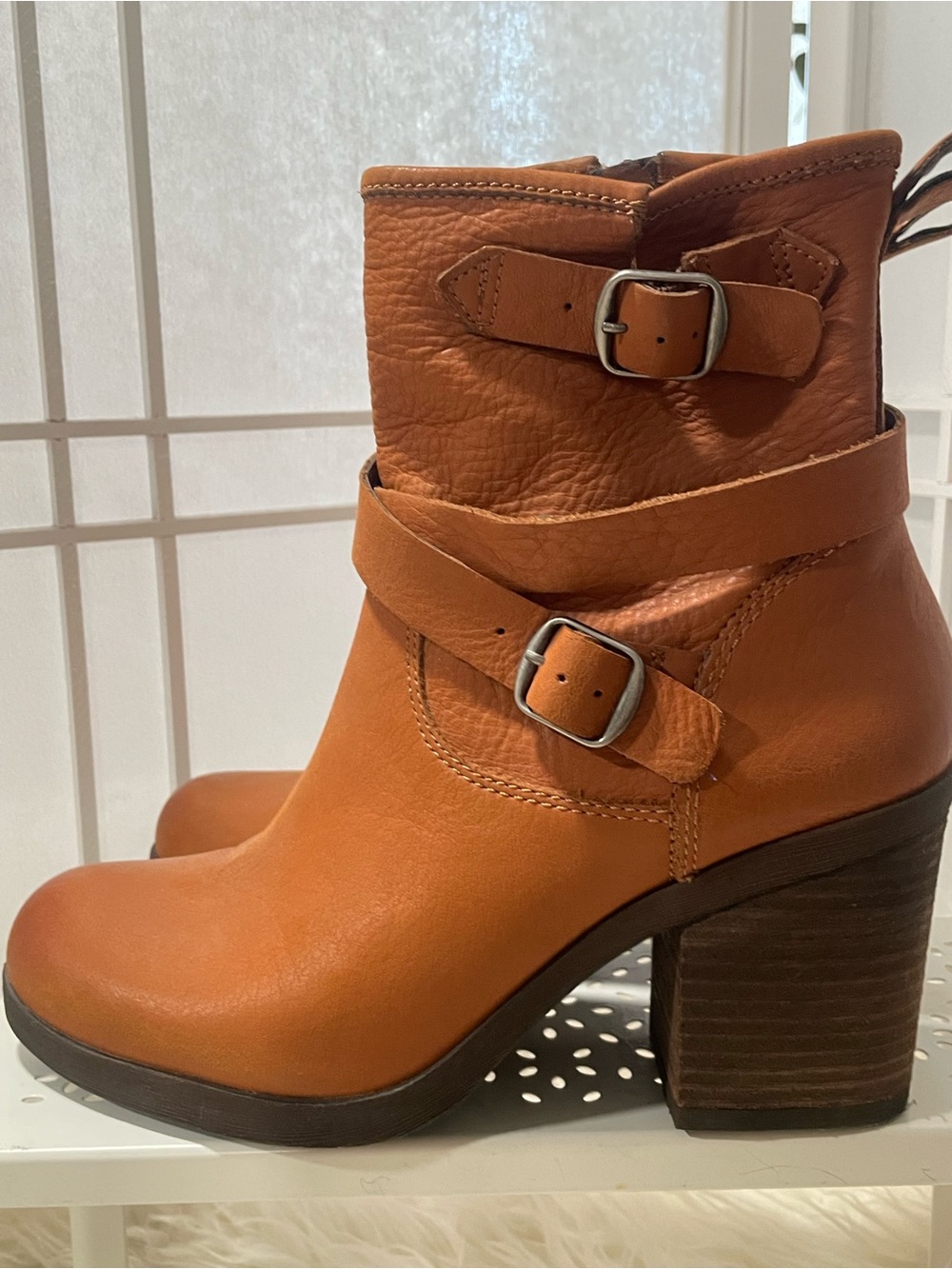Lucky Brand Women's Orenzo Boot Brown Leather Booties Size 8.5